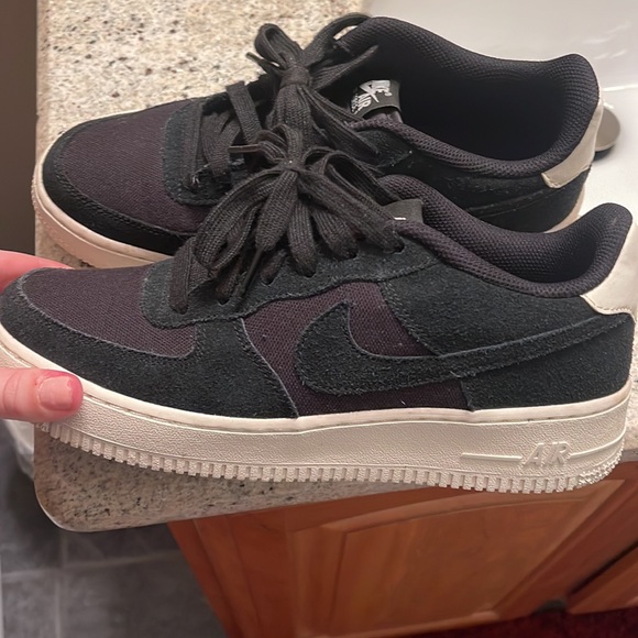 Nike mens air forces size 7. Worn twice - Picture 1 of 7